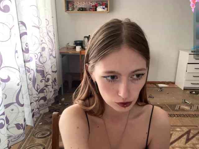 Model: VelvetCash