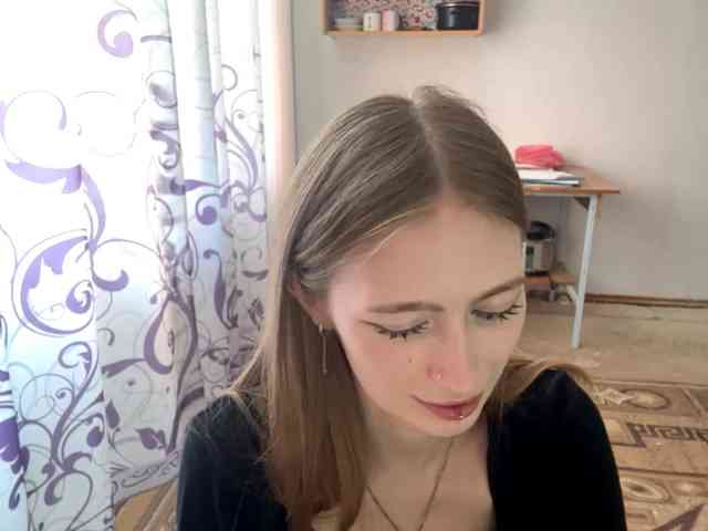 VelvetCash webcam
