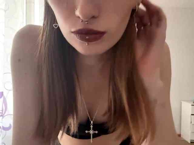 Model: VelvetCash
