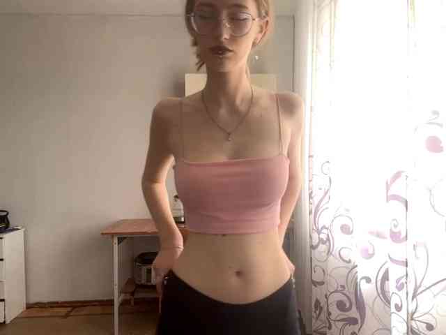 Model: VelvetCash