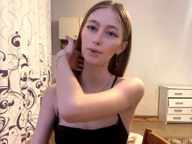 VelvetCash webcam