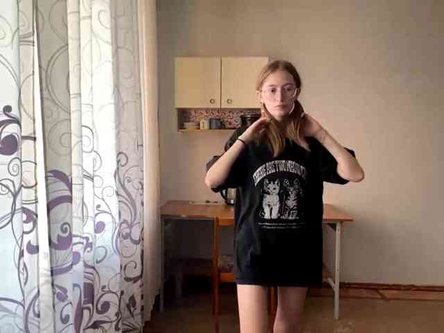 VelvetCash webcam