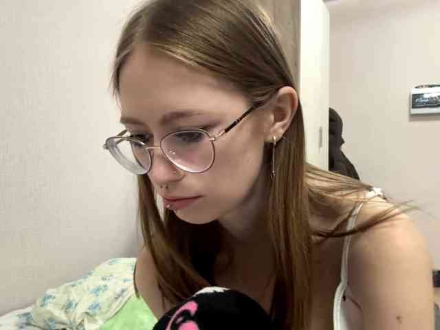 VelvetCash webcam