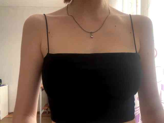 VelvetCash webcam