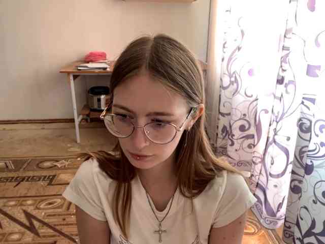 VelvetCash webcam