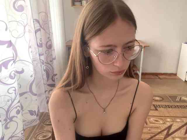 VelvetCash webcam