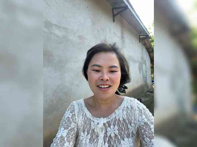 Lilybelle-88 webcam
