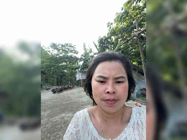 Lilybelle-88 webcam