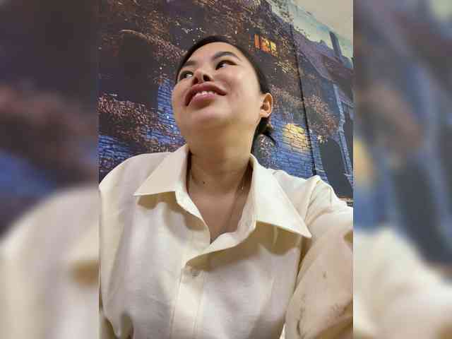 Lilybelle-88 webcam