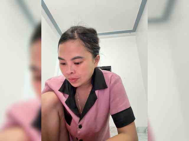 Lilybelle-88 webcam