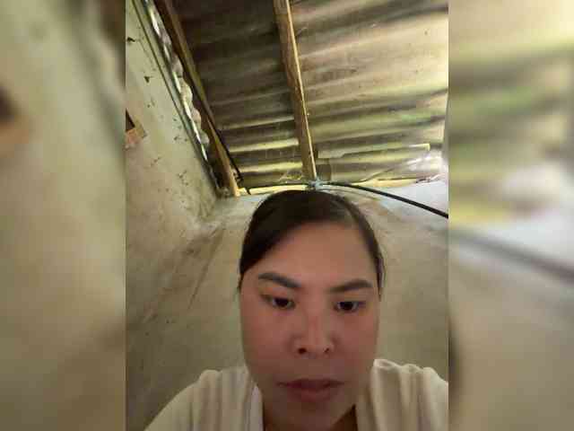 Lilybelle-88 webcam