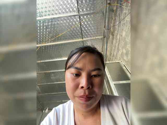 Lilybelle-88 webcam