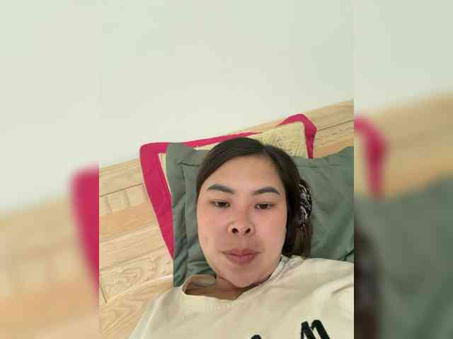 Lilybelle-88 webcam