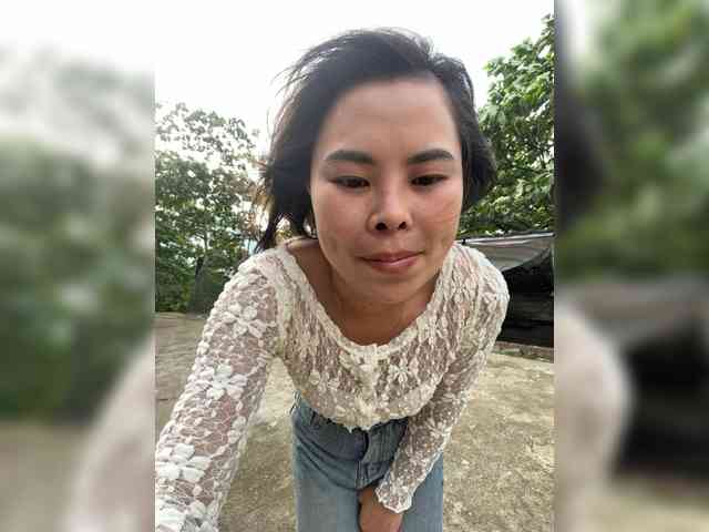 Lilybelle-88 webcam