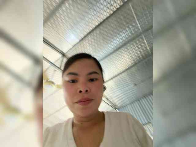 Lilybelle-88 webcam