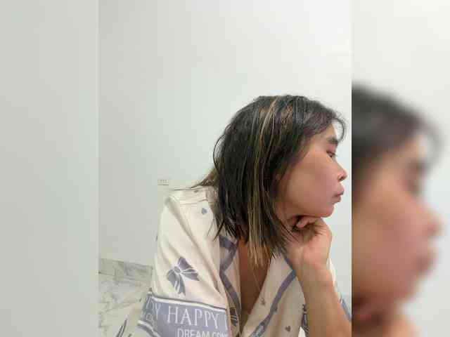 Lilybelle-88 webcam