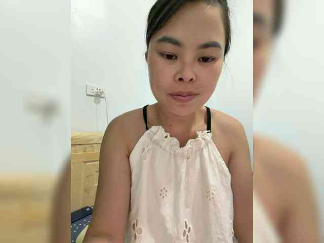 Lilybelle-88 webcam