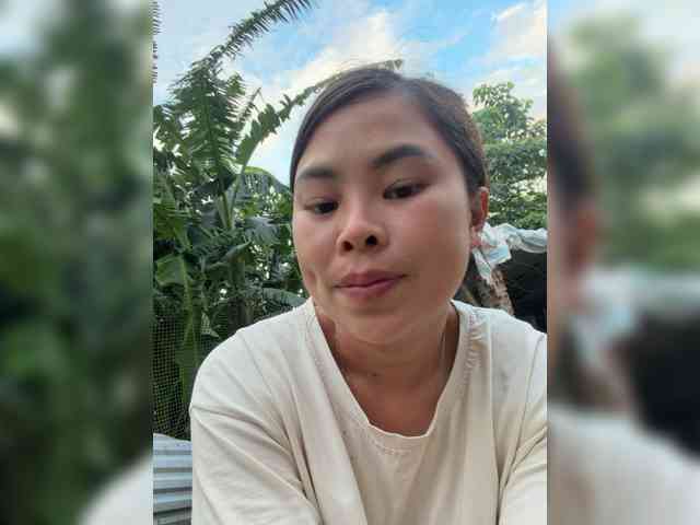 Lilybelle-88 webcam