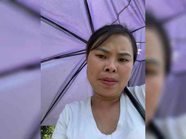 Lilybelle-88 webcam