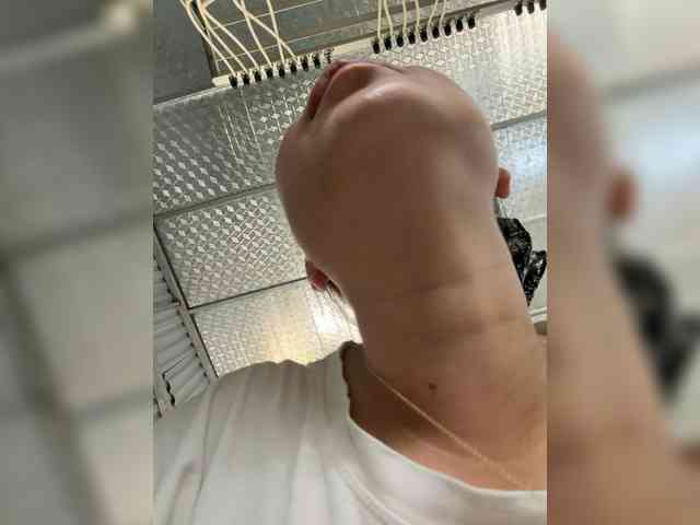 Lilybelle-88 webcam