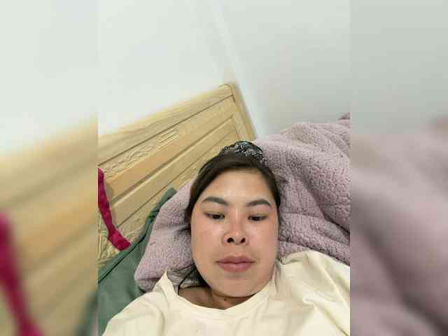 Lilybelle-88 webcam