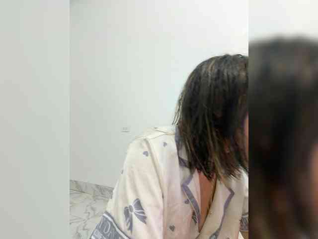 Lilybelle-88 webcam
