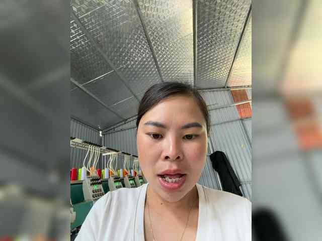 Lilybelle-88 webcam