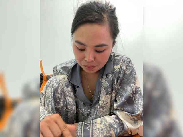 Lilybelle-88 webcam