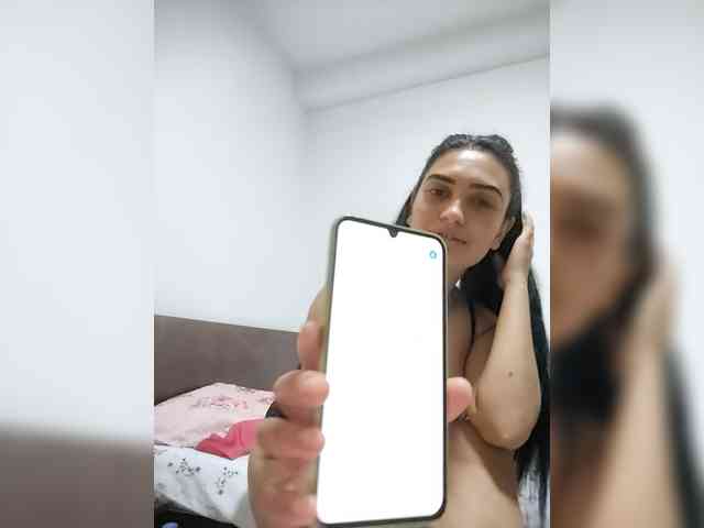 Erika7 webcam
