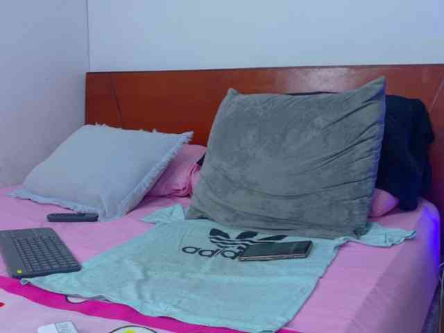 skook-Grayy Sex Cam Show
