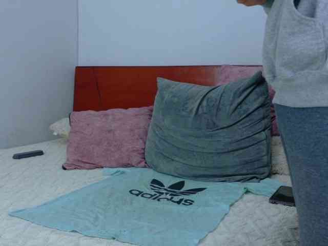 skook-Grayy Sex Cam Show