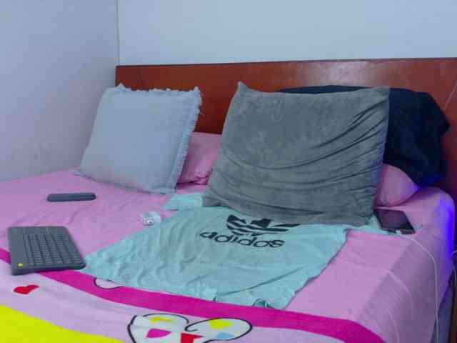 skook-Grayy Sex Cam Show