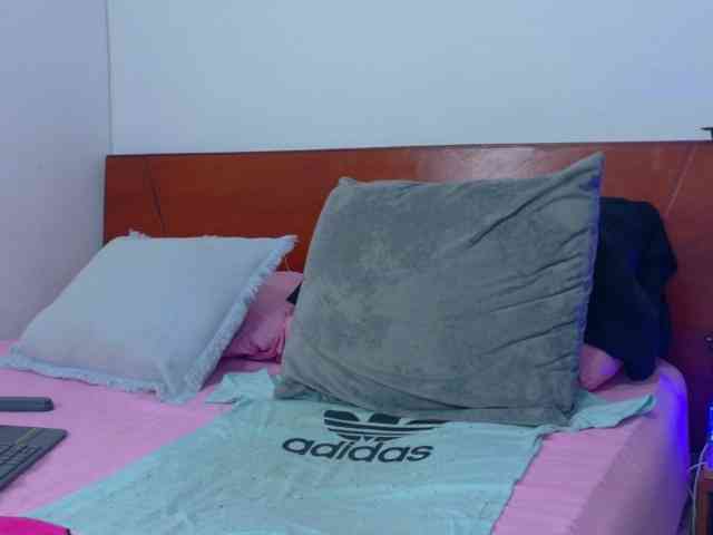 skook-Grayy Sex Cam Show