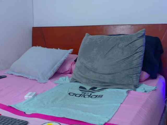 skook-Grayy Sex Cam Show