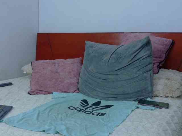 skook-Grayy Sex Cam Show