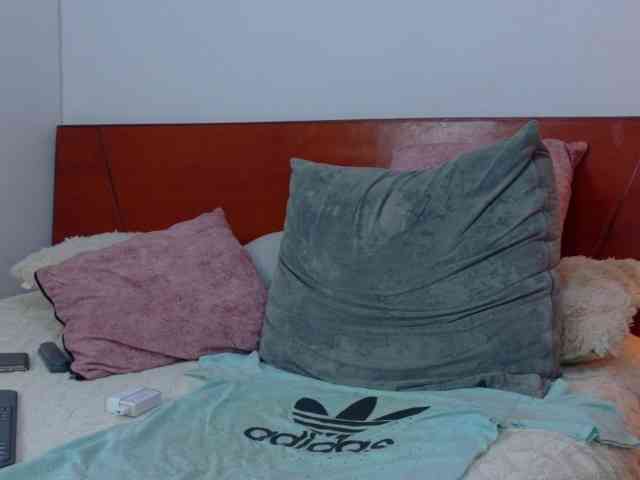 skook-Grayy Sex Cam Show
