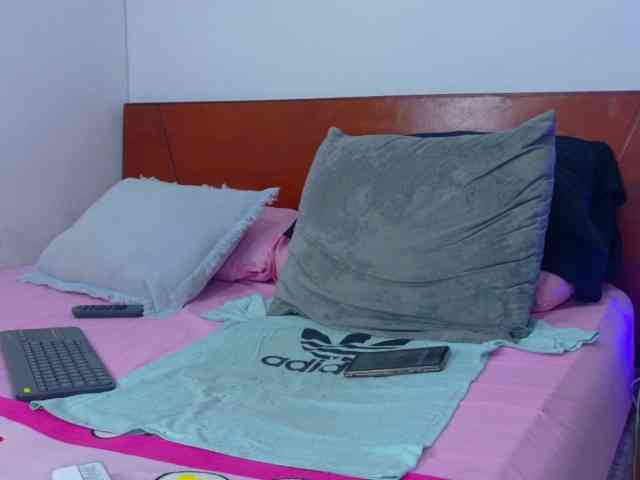 skook-Grayy Sex Cam Show