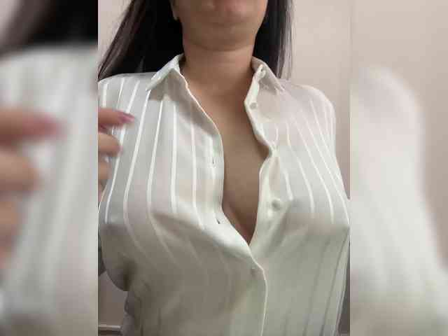 Lexi-wet webcam