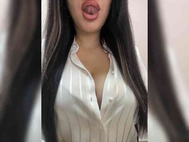 Lexi-wet webcam