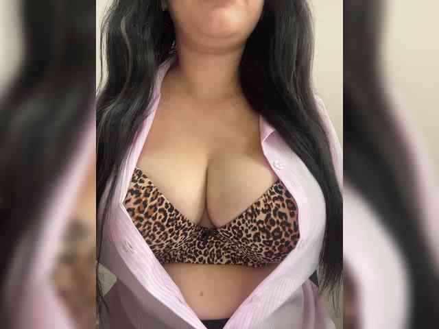 Lexi-wet webcam