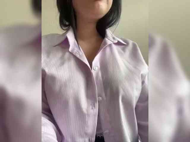 Lexi-wet webcam