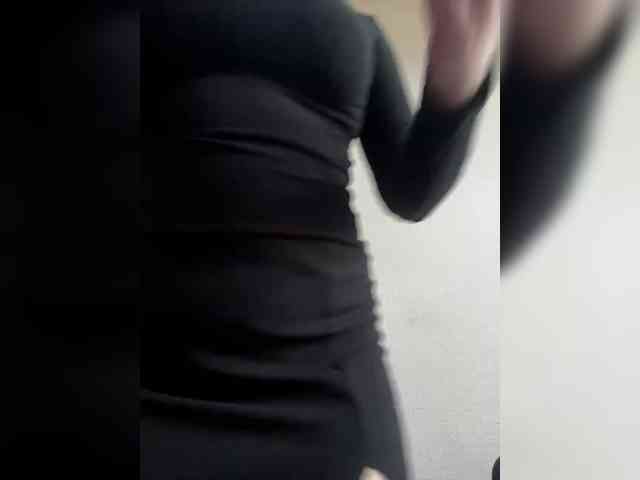 Lexi-wet webcam