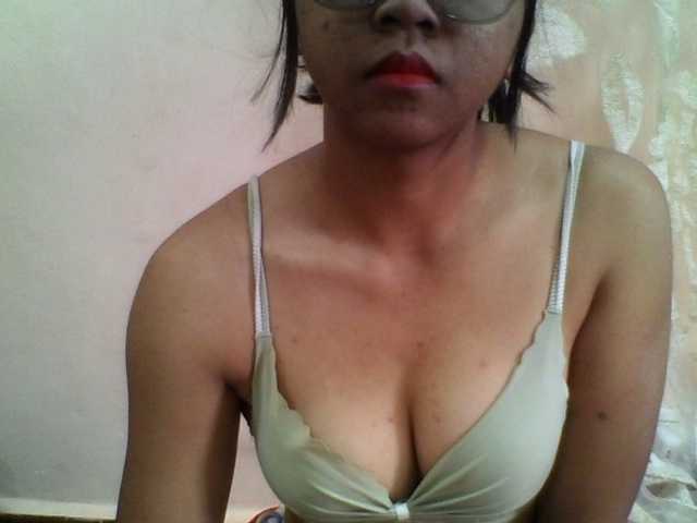 Ayischah live cam on BongaCams