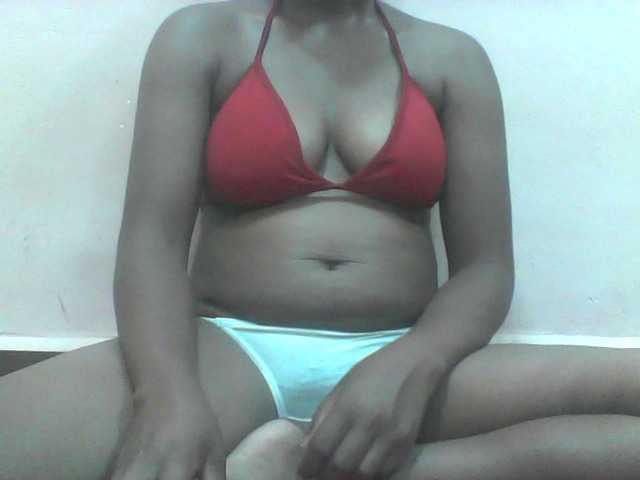 Ayischah live cam on BongaCams