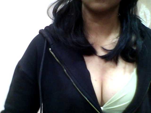 Ayischah live cam on BongaCams