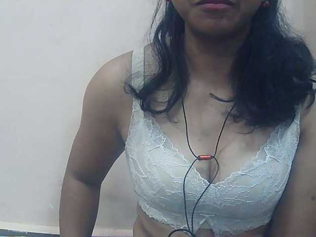 Ayischah live cam on BongaCams