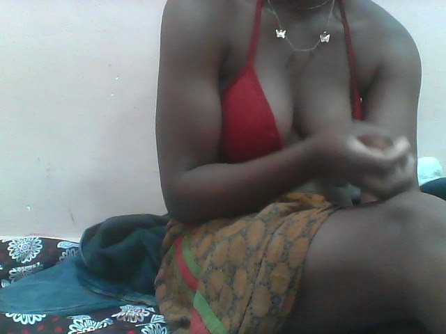 Ayischah live cam on BongaCams