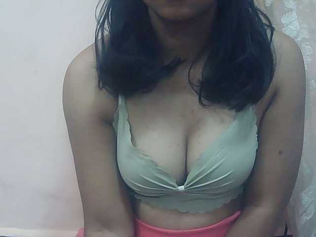 Ayischah live cam on BongaCams