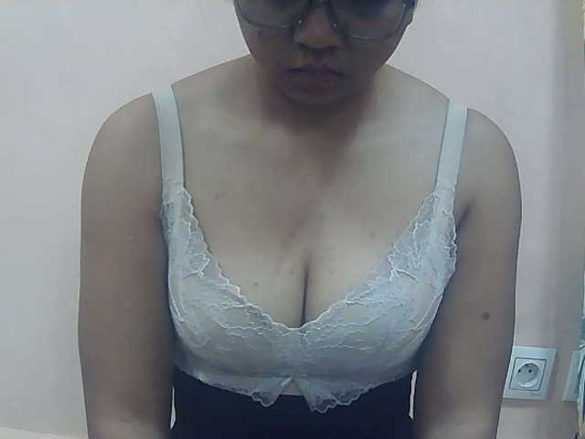 Ayischah live cam on BongaCams
