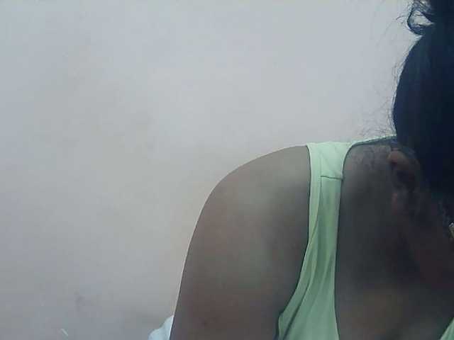 Ayischah live cam on BongaCams